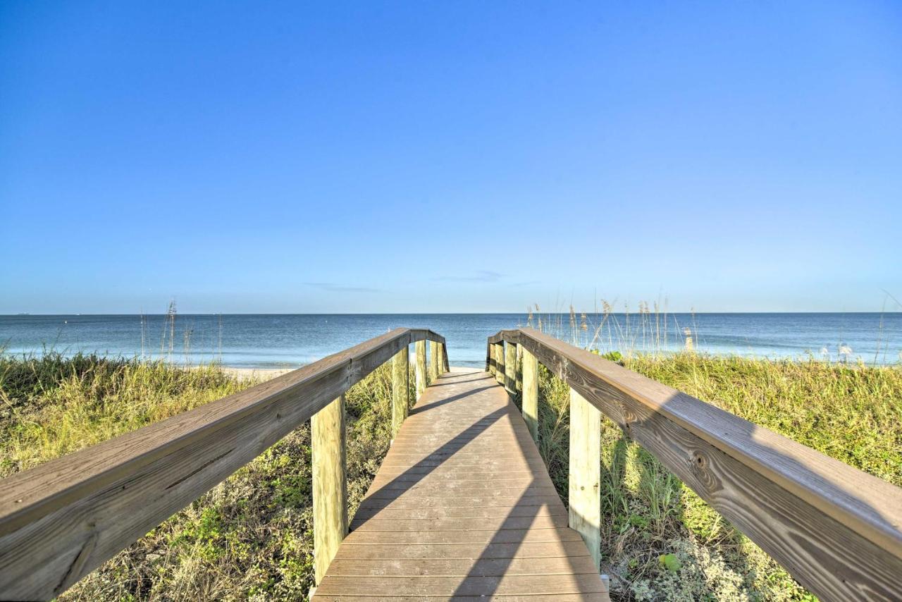 Idyllic Pass-A-Grille Studio - Walk To The Beach! セント・ピート・ビーチ エクステリア 写真